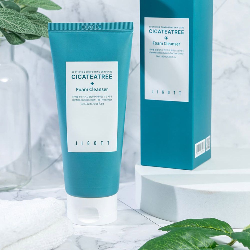 JIGOTT Cica Tea Tree Foam Cleanser 180ml Calming Soothing Deep Cleansing Moisture _ Made in Korea